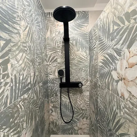 House Eur - - Modern דירה *