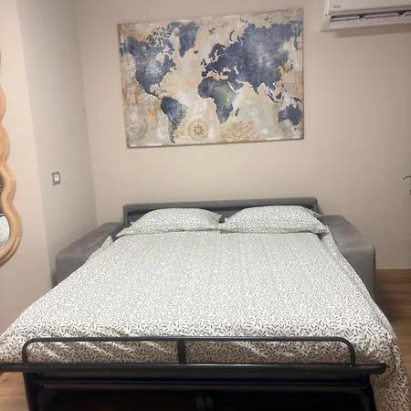 House Eur - - Modern דירה *