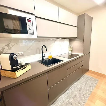 House Eur - - Modern * רומא